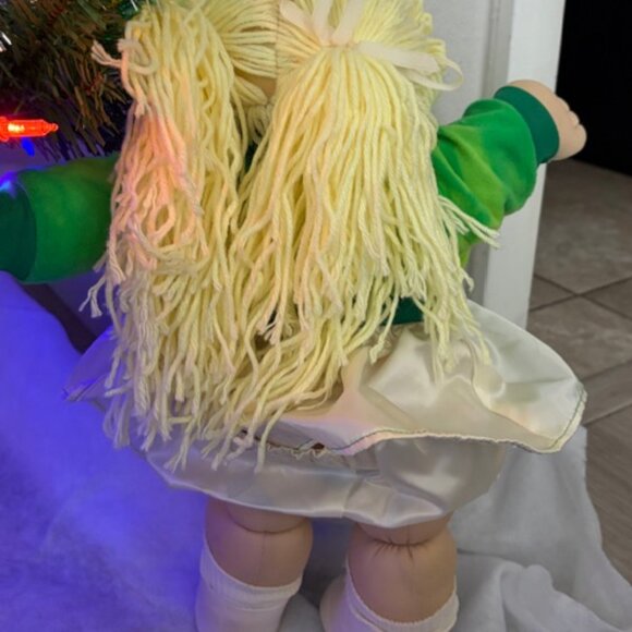 Vintage Cabbage Patch Doll - Picture 6 of 7